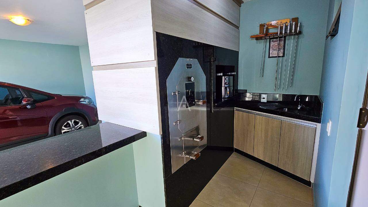 Casa Residencial para à venda no Bairro SANTA FELICIDADE em CASCAVEL: 
