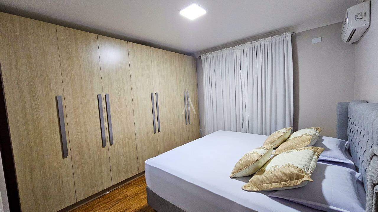 Casa Residencial para à venda no Bairro SANTA FELICIDADE em CASCAVEL: 