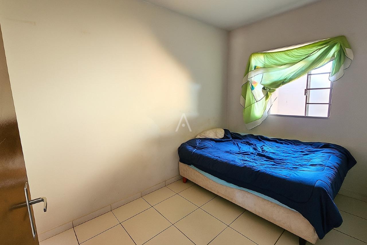 Casa Residencial para à venda no Bairro 14 DE NOVEMBRO em CASCAVEL: 