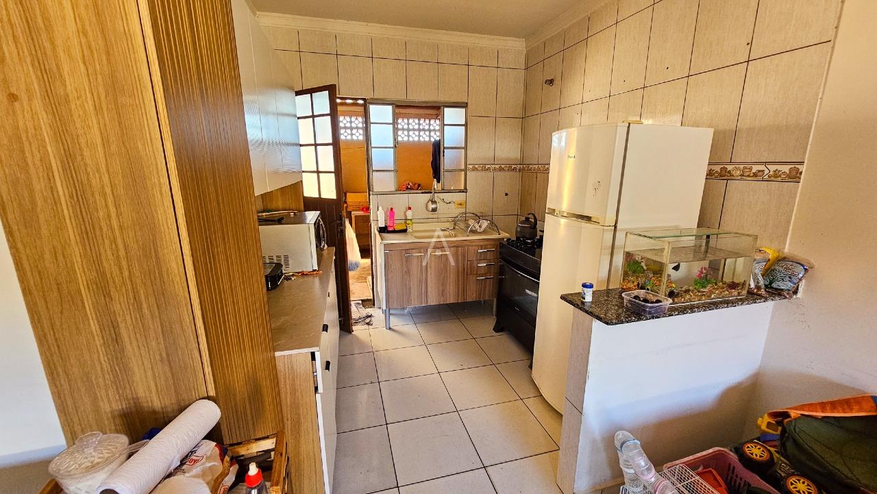 Casa Residencial para à venda no Bairro 14 DE NOVEMBRO em CASCAVEL: 