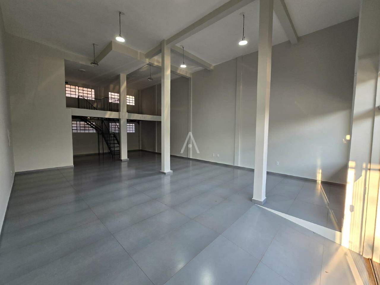 Sala Comercial para para aluguel no Bairro CENTRO em TOLEDO: 