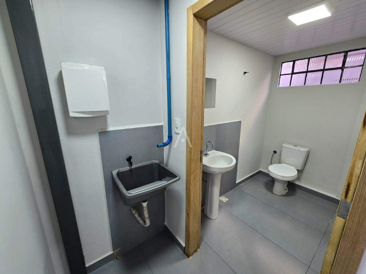 Sala Comercial para para aluguel no Bairro CENTRO em TOLEDO: 
