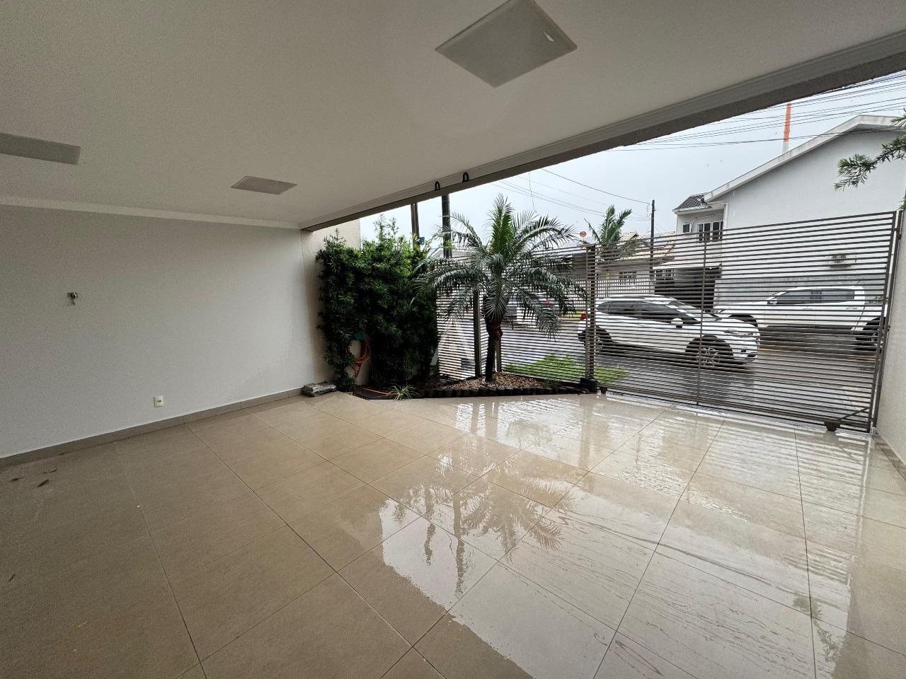 Sobrado para à venda no Bairro JARDIM GISELA em TOLEDO: 