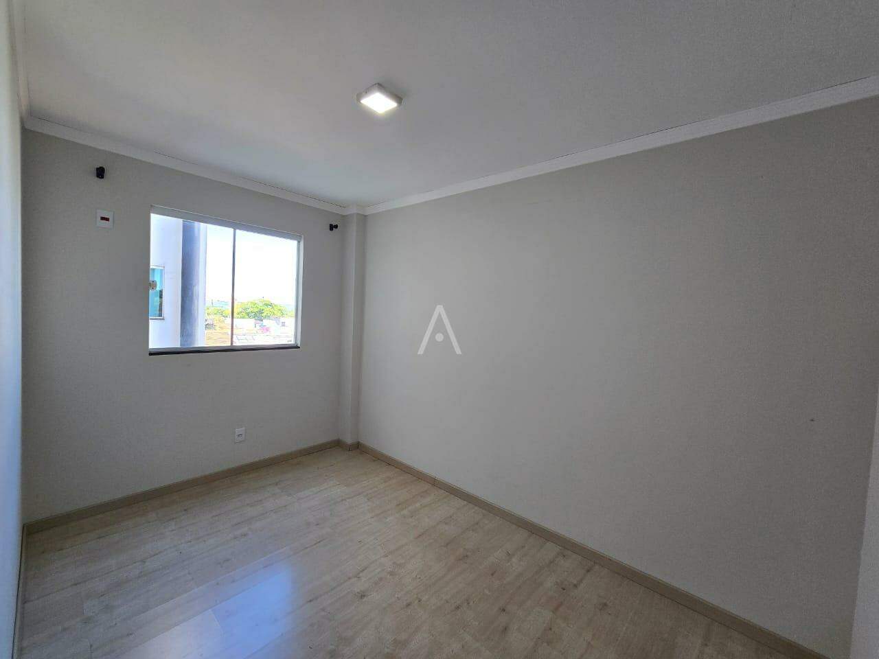 Apartamento para para aluguel no Bairro JARDIM PANCERA em TOLEDO: