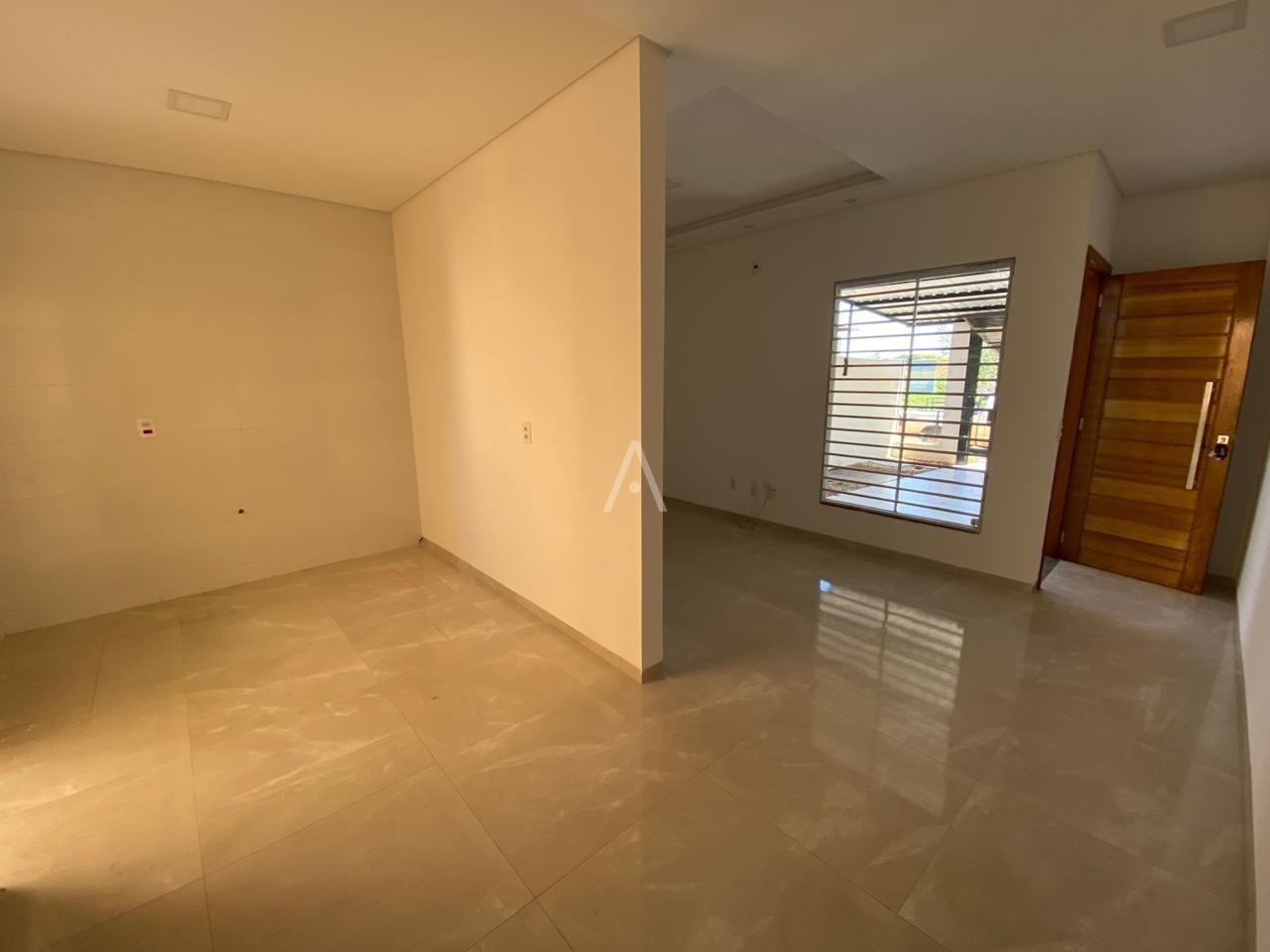 Casa Residencial para à venda no Bairro JARDIM COOPAGRO em TOLEDO: 