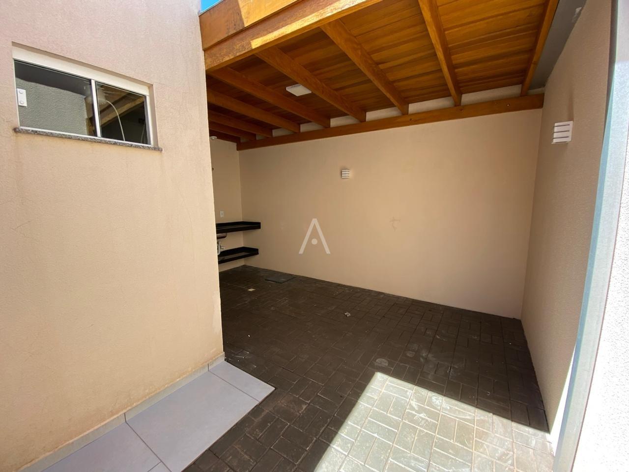 Casa Residencial para à venda no Bairro JARDIM COOPAGRO em TOLEDO: