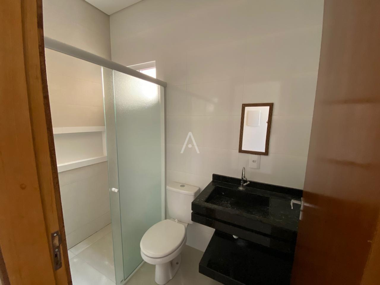 Casa Residencial para à venda no Bairro JARDIM COOPAGRO em TOLEDO: