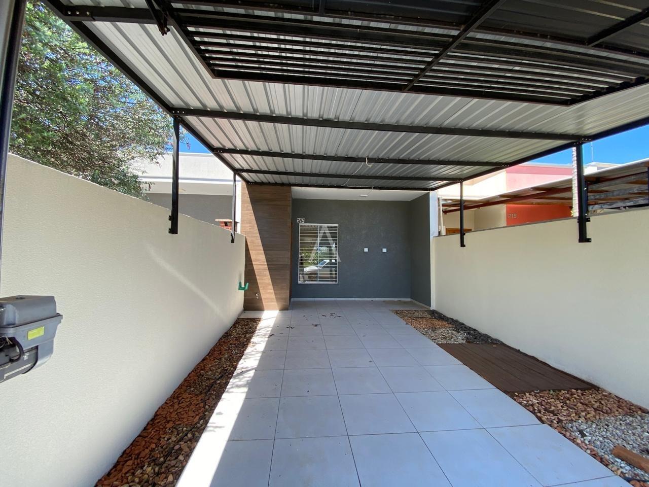 Casa Residencial para à venda no Bairro JARDIM COOPAGRO em TOLEDO: 