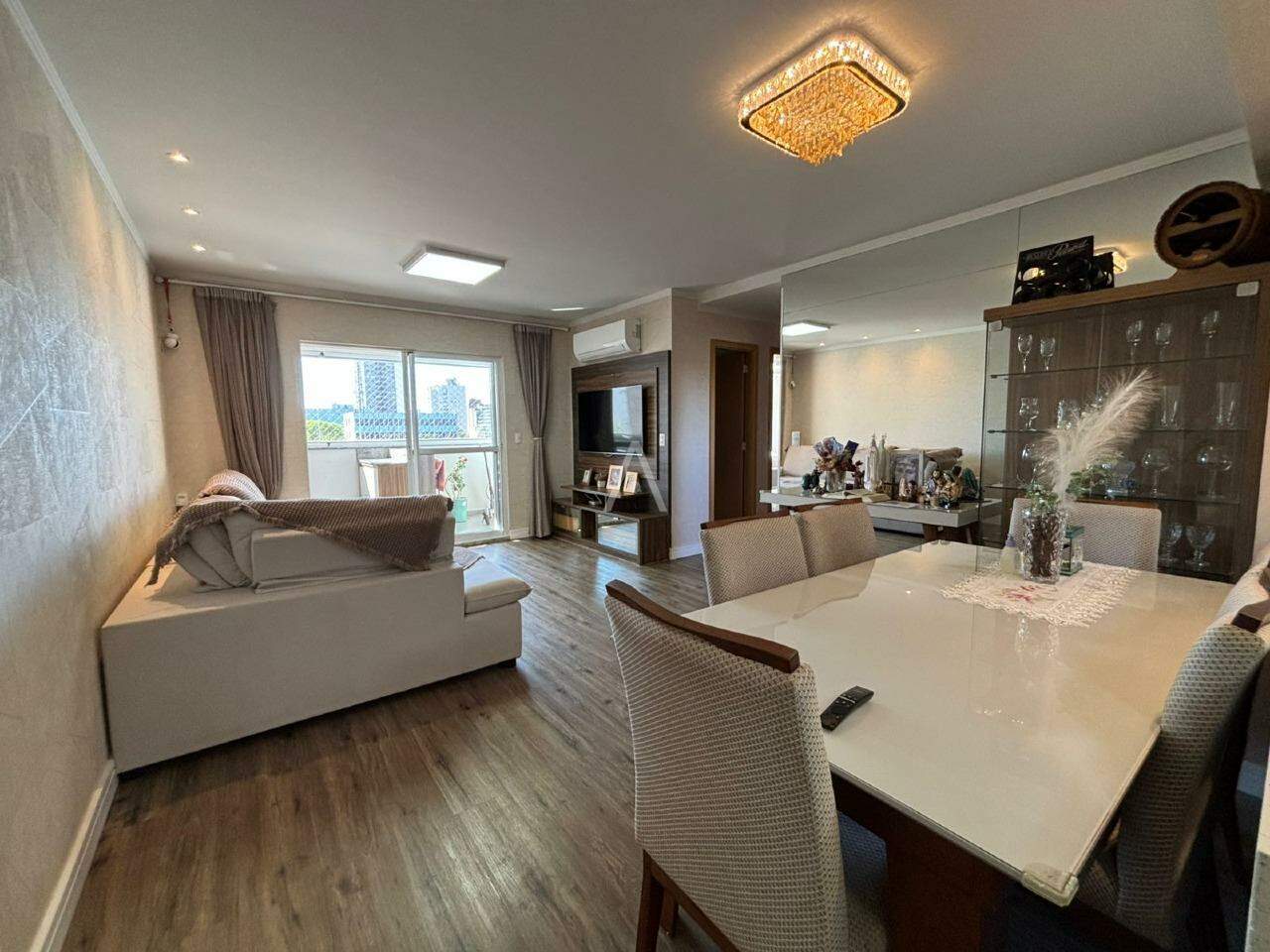 Apartamento para à venda no Bairro CENTRO em CASCAVEL: