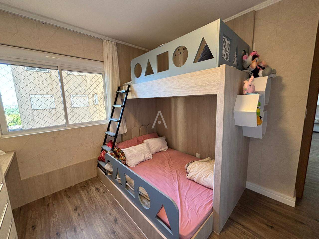 Apartamento para à venda no Bairro CENTRO em CASCAVEL: