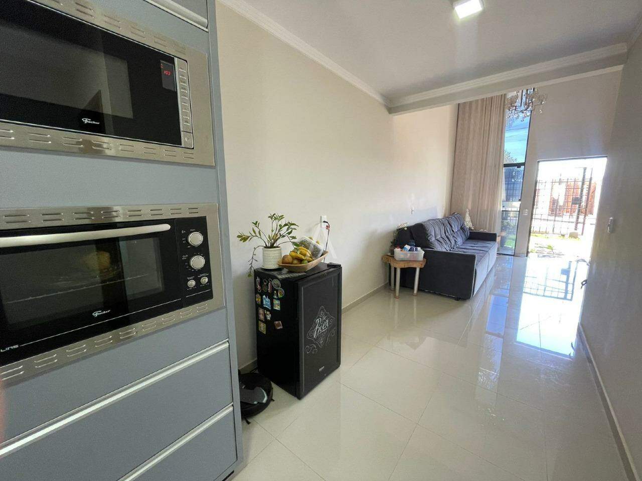 Casa Residencial para à venda no Bairro UNIVERSITARIO em CASCAVEL: 