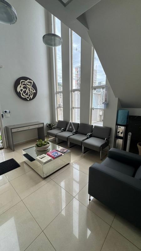 Sala Comercial para para aluguel no Bairro NEVA em CASCAVEL: Sala de espera
