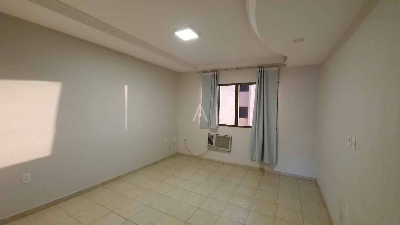 Apartamento para à venda no Bairro PARQUE SAO PAULO em CASCAVEL: 