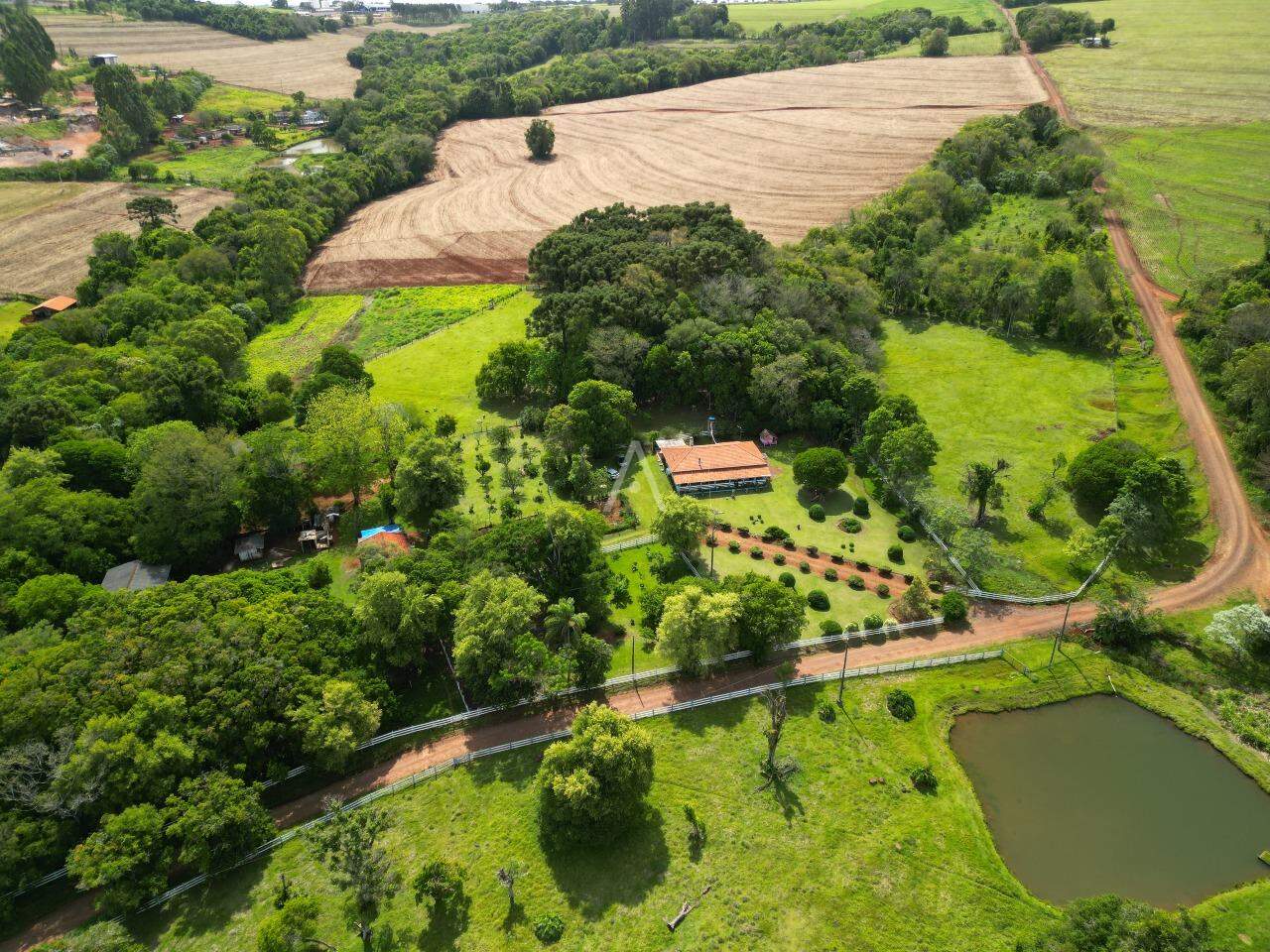 Terreno para à venda no Bairro Área Rural de Cascavel em CASCAVEL: 