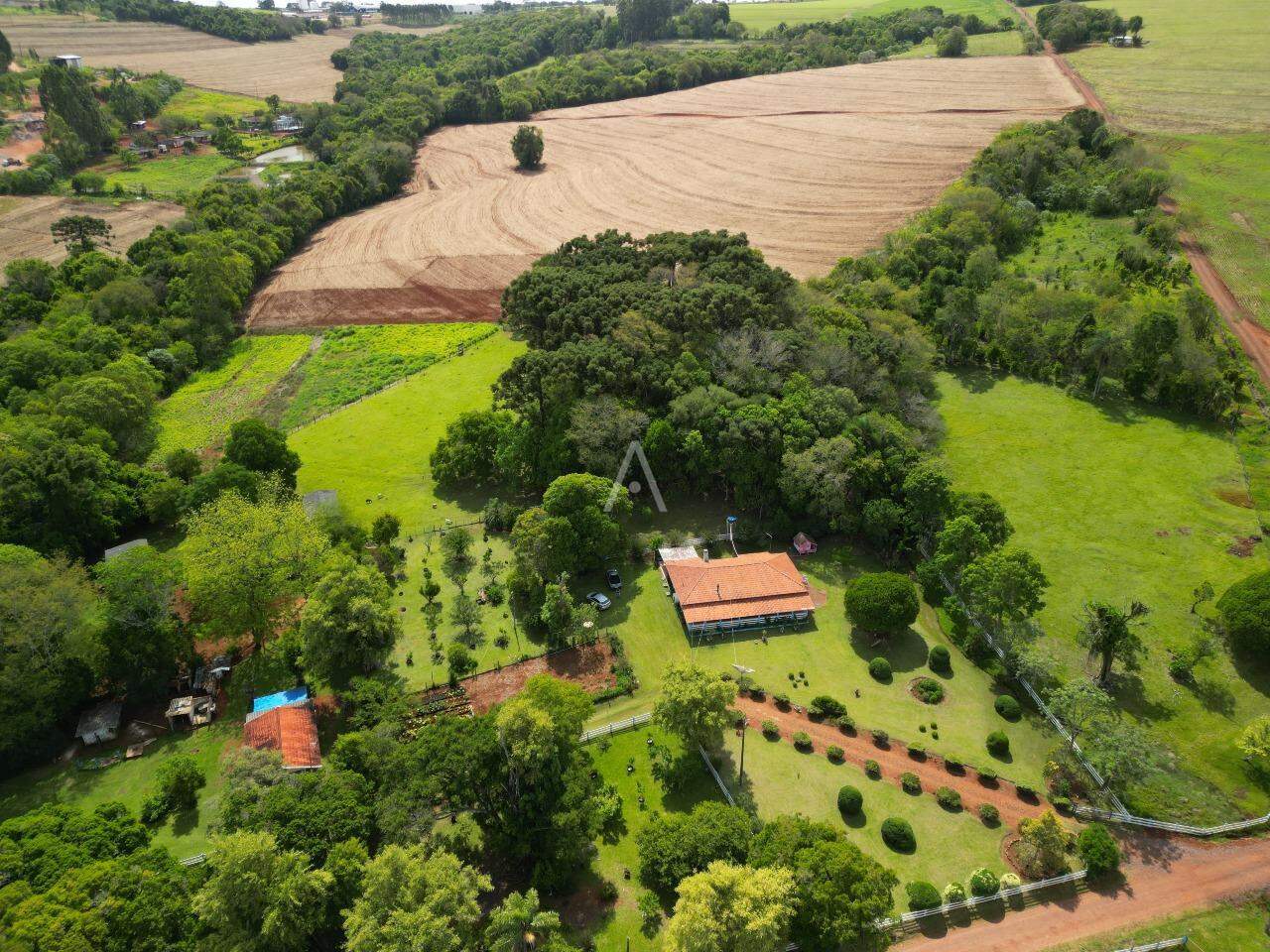 Terreno para à venda no Bairro Área Rural de Cascavel em CASCAVEL: 