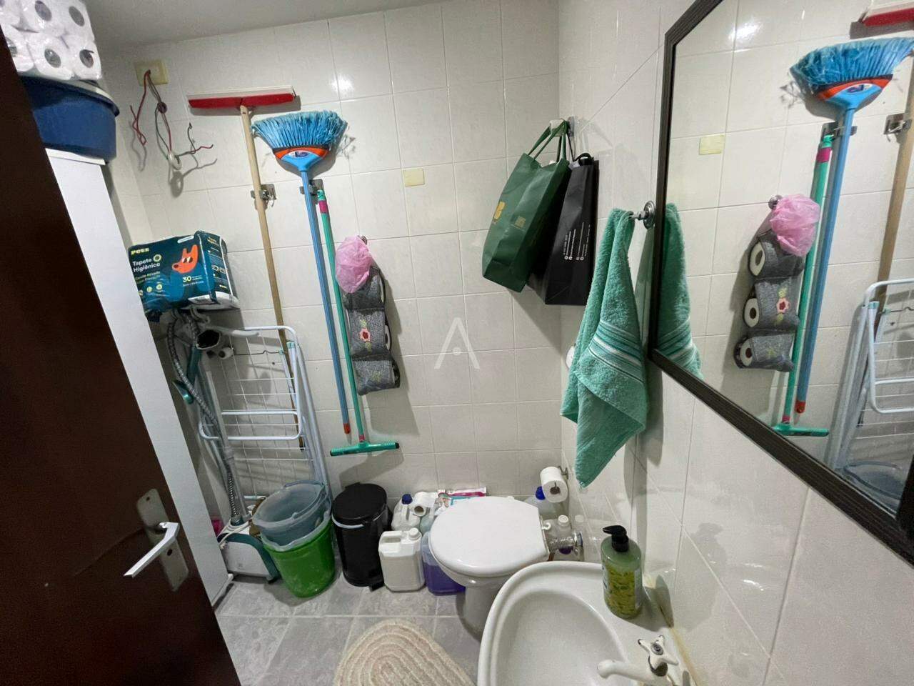 Apartamento para à venda no Bairro CENTRO em CASCAVEL: