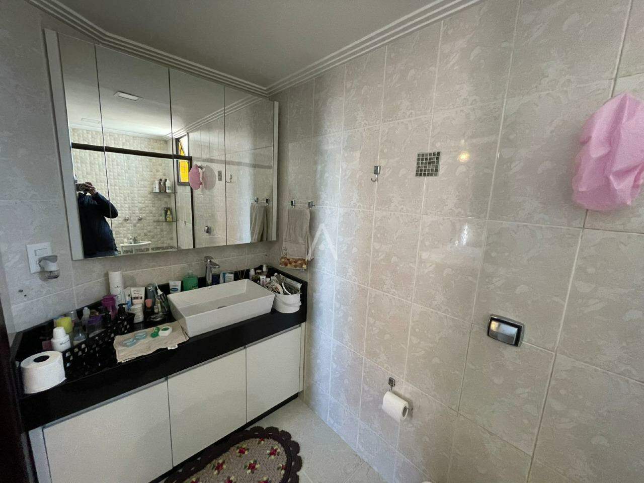 Apartamento para à venda no Bairro CENTRO em CASCAVEL: