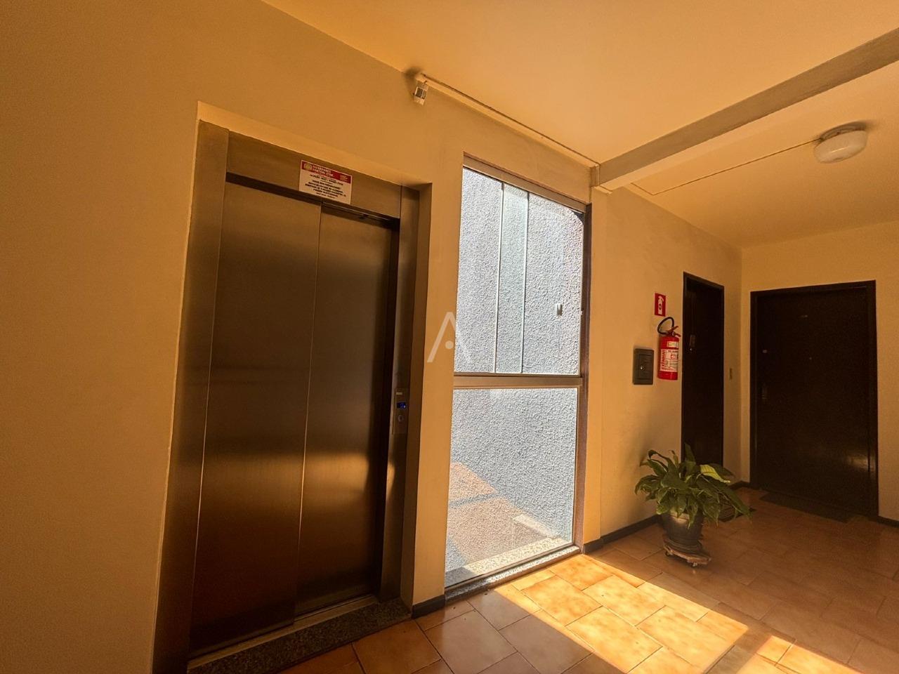 Apartamento para à venda no Bairro CENTRO em TOLEDO: 