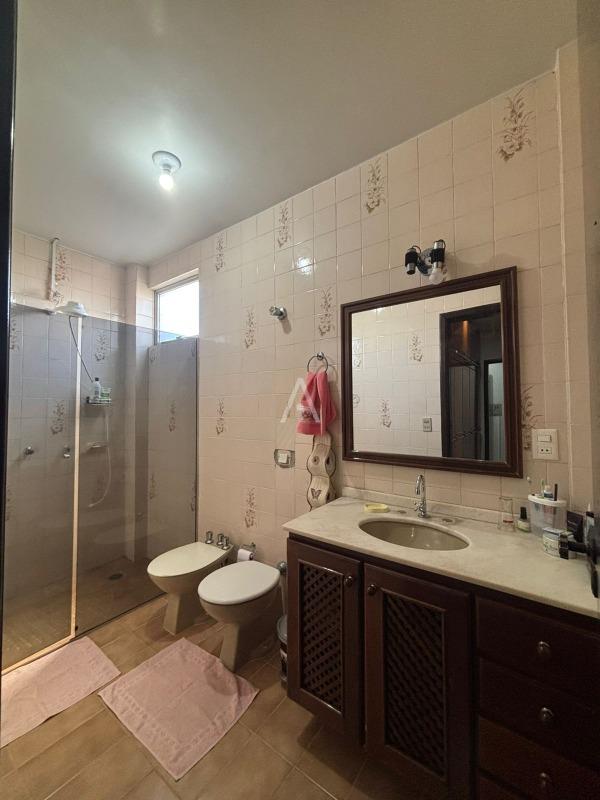 Apartamento para à venda no Bairro CENTRO em TOLEDO: 