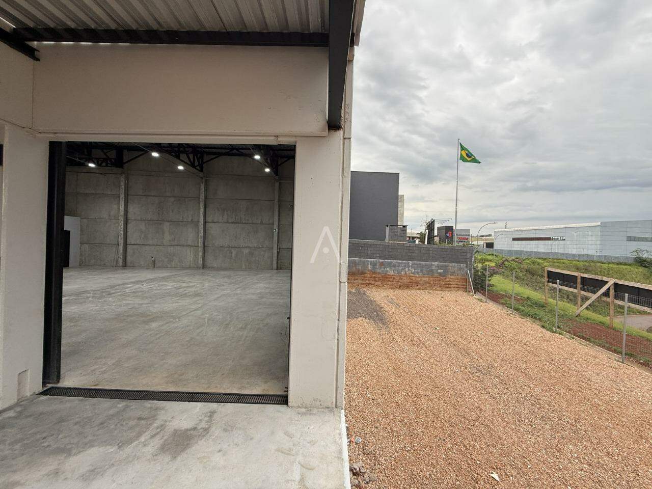 Barracão Comercial para para aluguel no Bairro Vista Linda em CASCAVEL: 