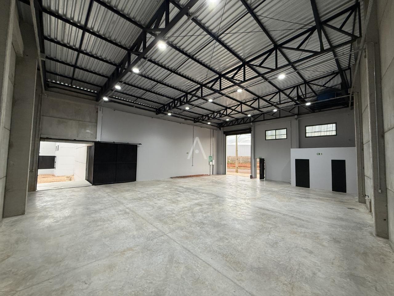 Barracão Comercial para para aluguel no Bairro Vista Linda em CASCAVEL: 