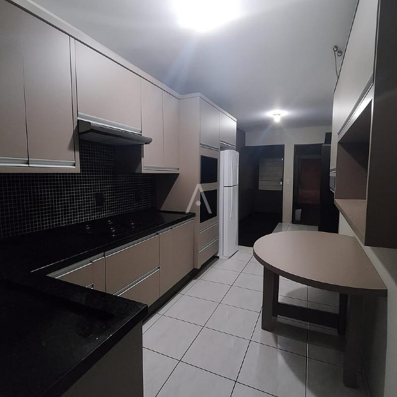 Casa Residencial para à venda no Bairro 14 DE NOVEMBRO em CASCAVEL: Cozinha