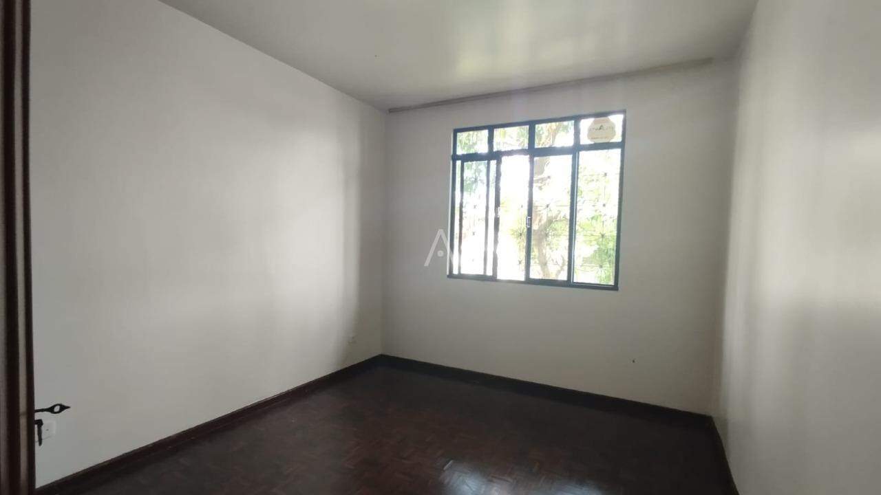 Casa Comercial para para aluguel no Bairro NOVA YORK em CASCAVEL: QUARTO 4