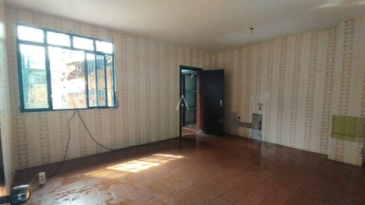 Casa Comercial para para aluguel no Bairro NOVA YORK em CASCAVEL: COZINHA