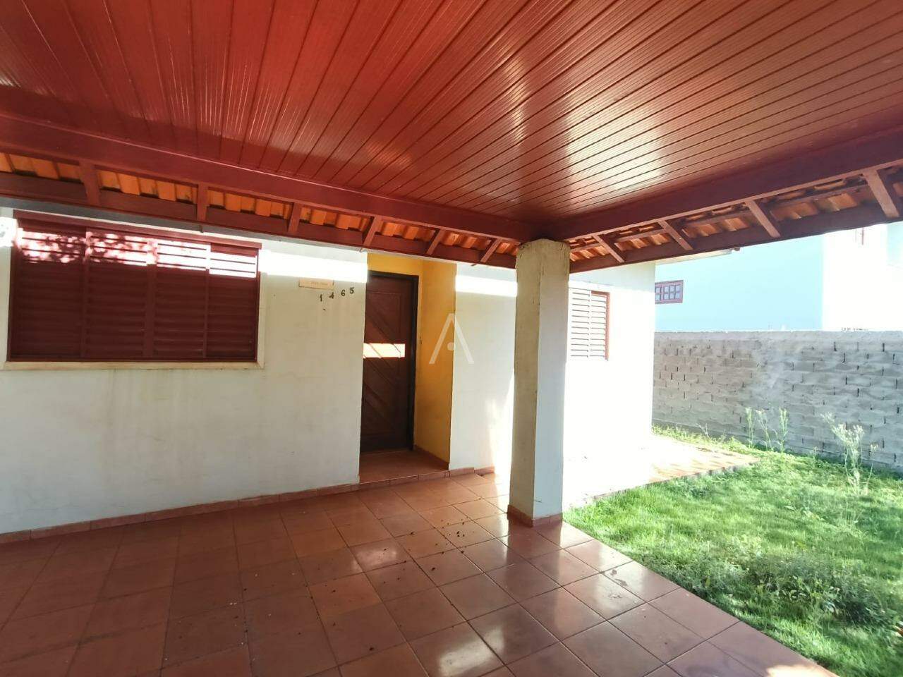 Casa Residencial para para aluguel no Bairro NEVA em CASCAVEL: 