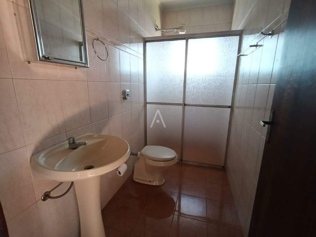 Casa Residencial para para aluguel no Bairro NEVA em CASCAVEL: 