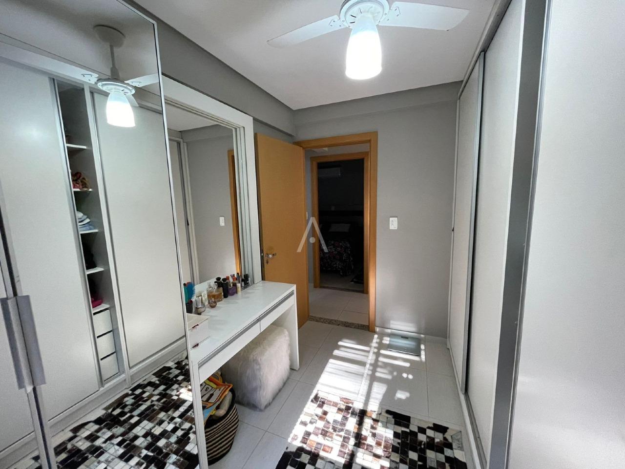 Apartamento para à venda no Bairro CANADA em CASCAVEL: 