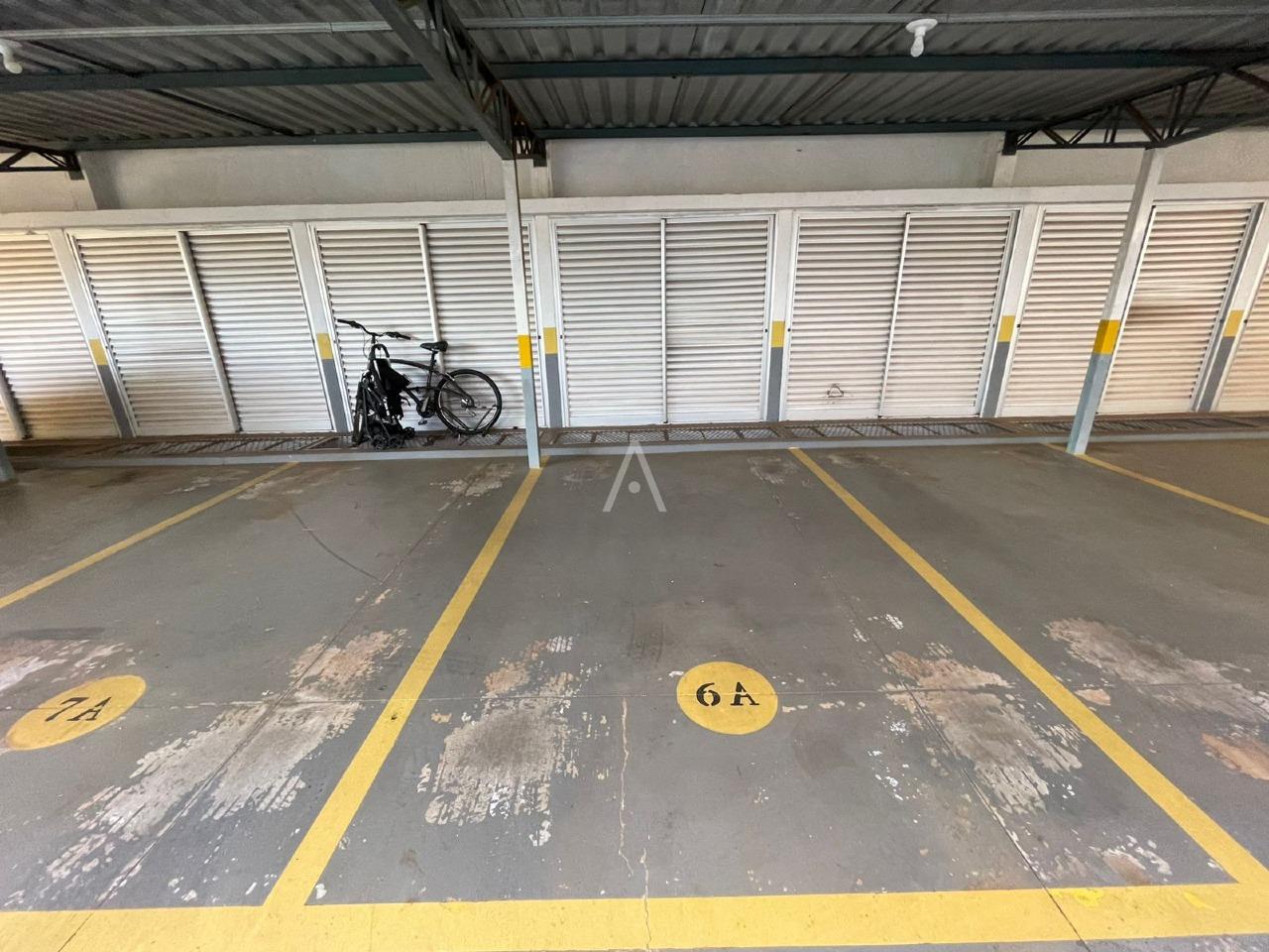 Apartamento para à venda no Bairro CANADA em CASCAVEL: 