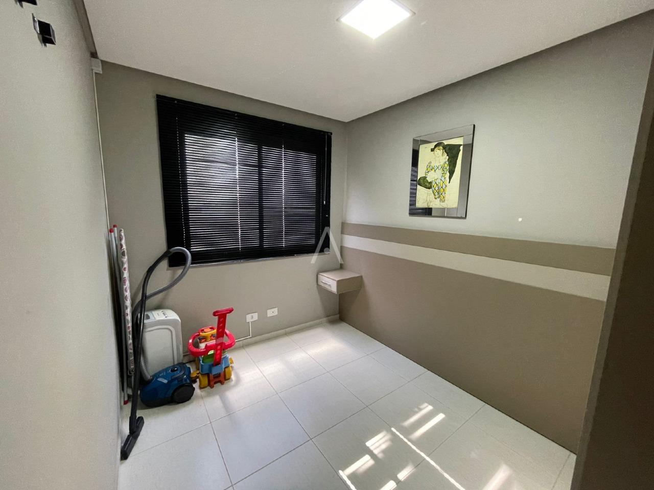 Apartamento para à venda no Bairro CANADA em CASCAVEL: 