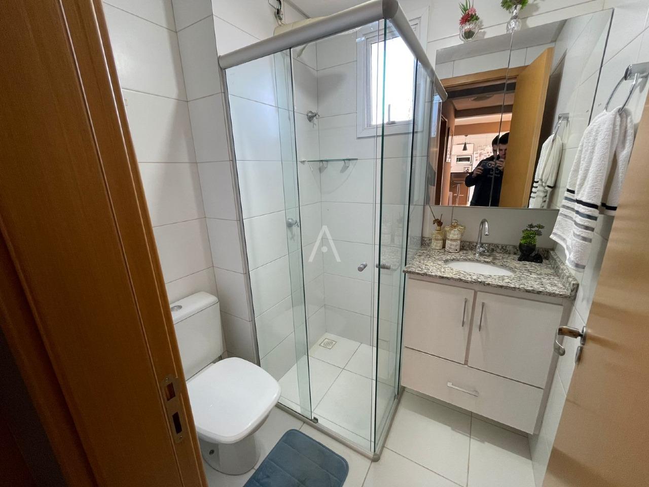 Apartamento para à venda no Bairro CANADA em CASCAVEL: 