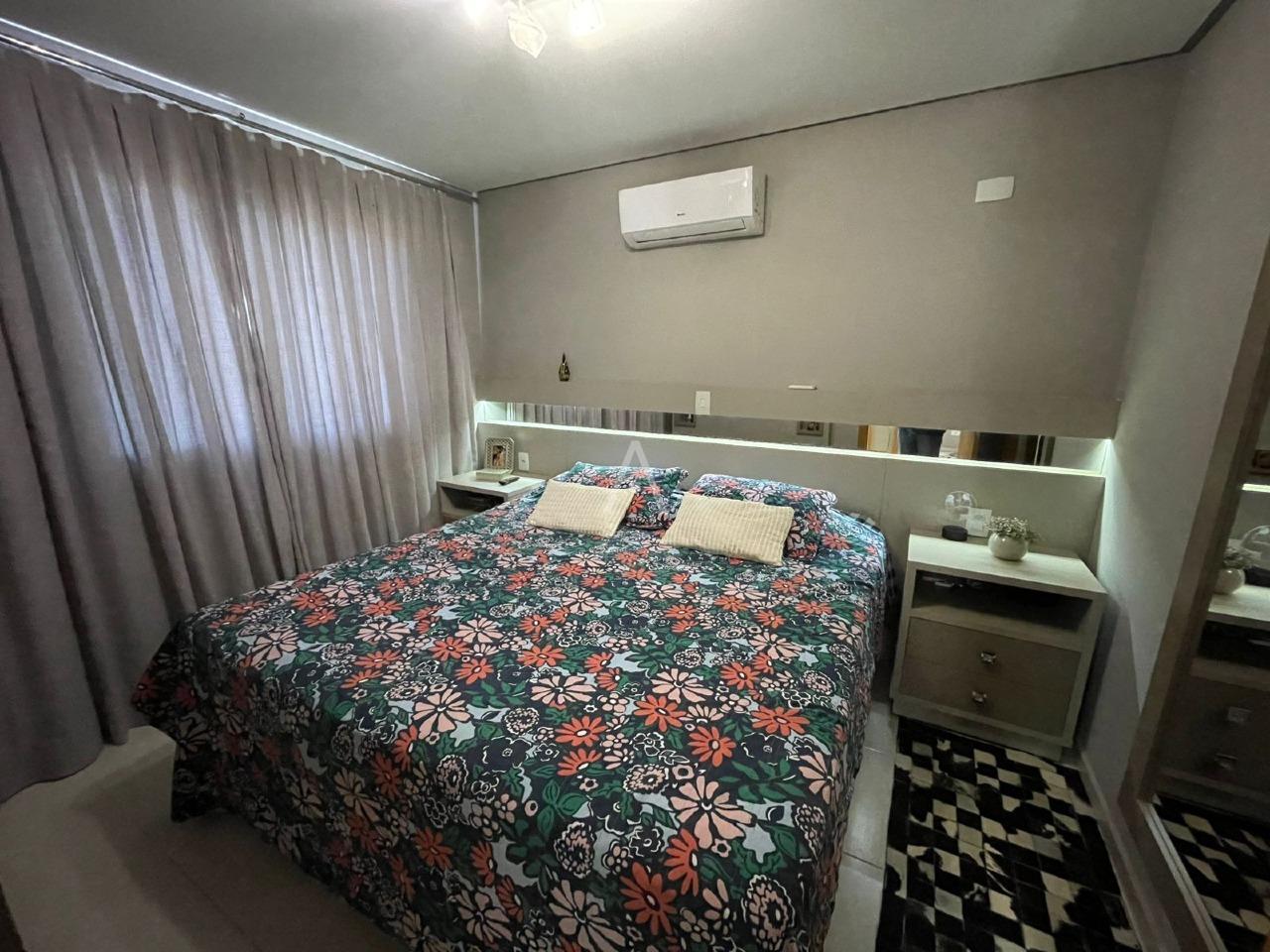 Apartamento para à venda no Bairro CANADA em CASCAVEL: 