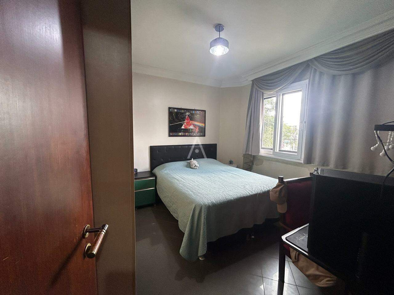 Apartamento para à venda no Bairro COQUEIRAL em CASCAVEL: quarto 1