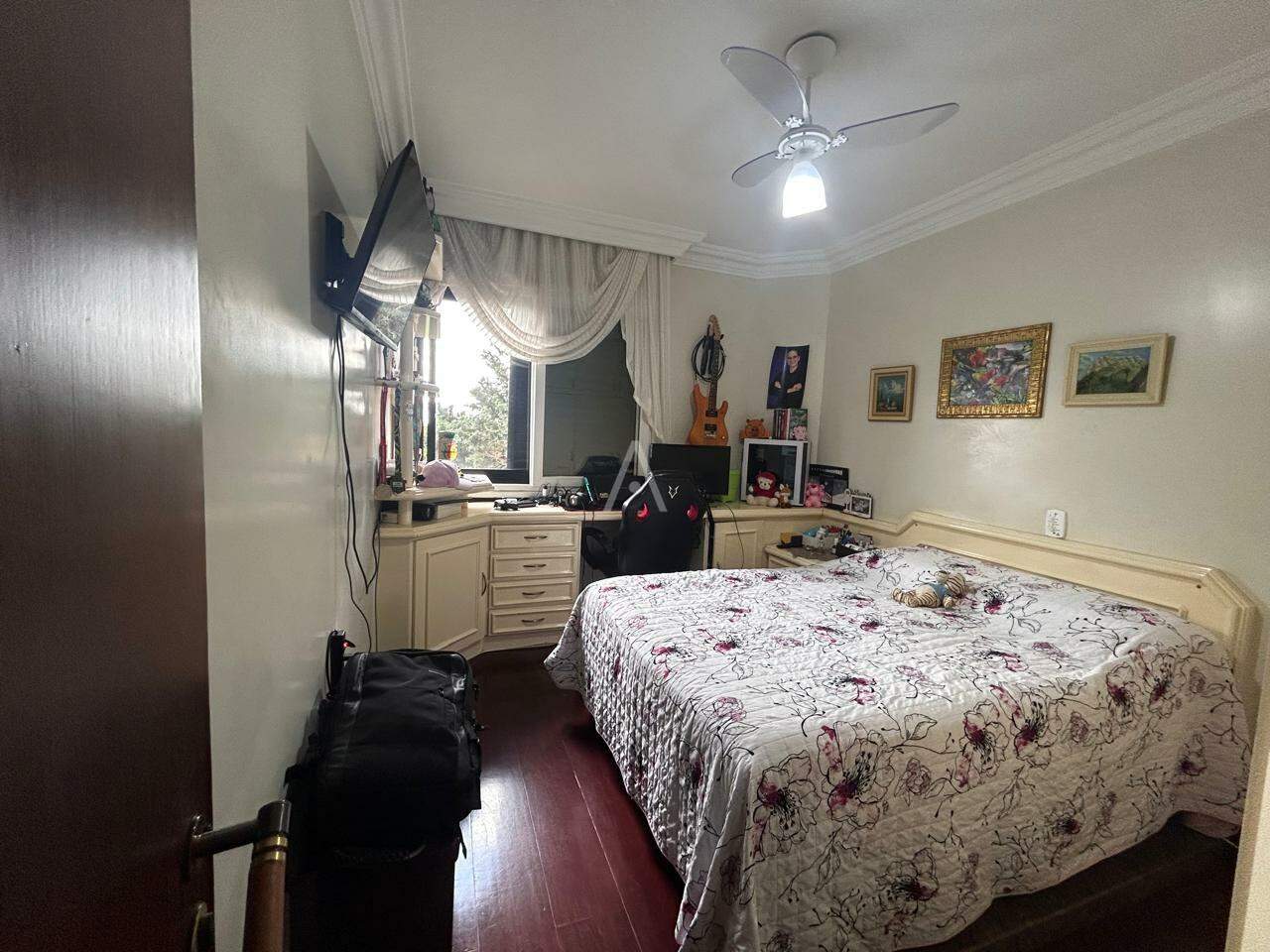 Apartamento para à venda no Bairro COQUEIRAL em CASCAVEL: 