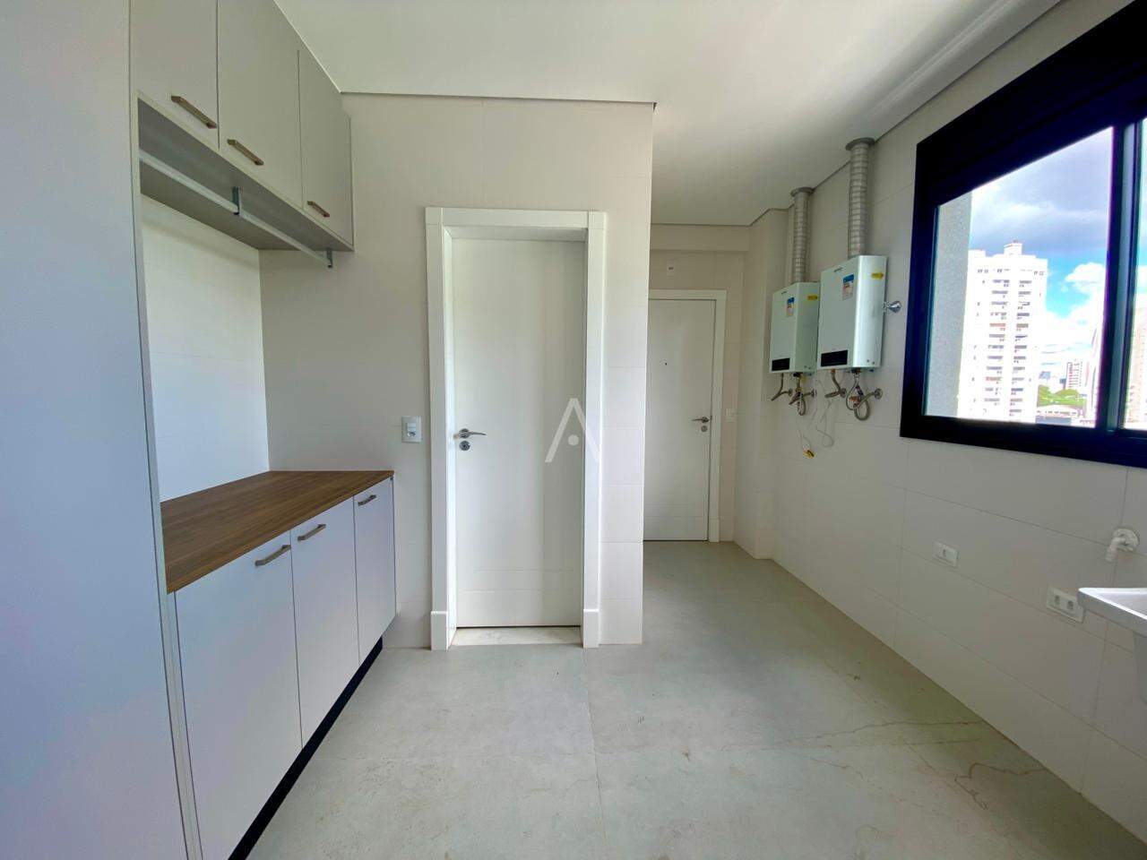 Apartamento para para aluguel no Bairro CENTRO em CASCAVEL: 