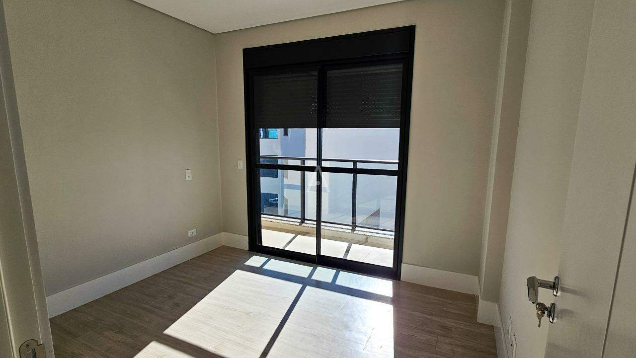 Apartamento para para aluguel no Bairro CENTRO em CASCAVEL: 