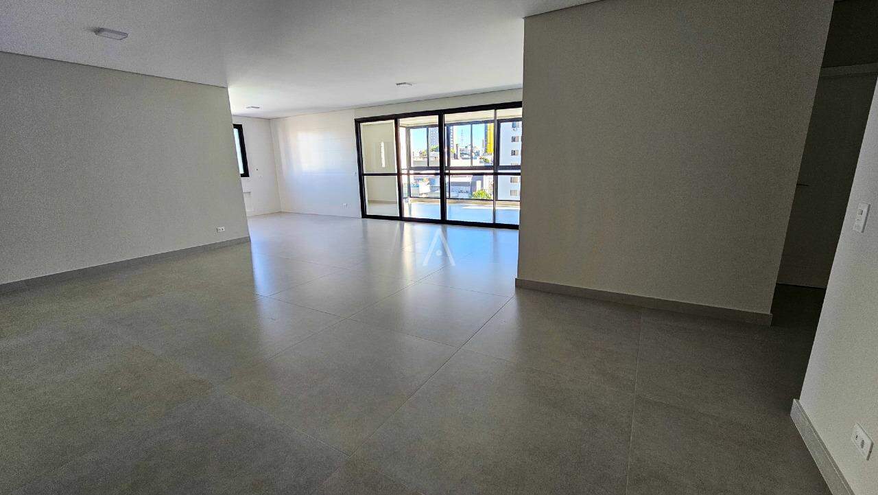 Apartamento para para aluguel no Bairro CENTRO em CASCAVEL: 