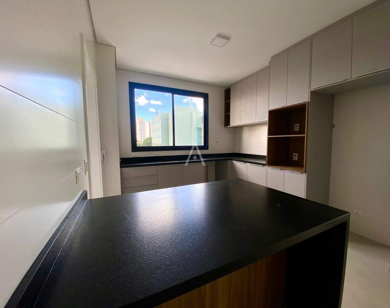 Apartamento para para aluguel no Bairro CENTRO em CASCAVEL: 