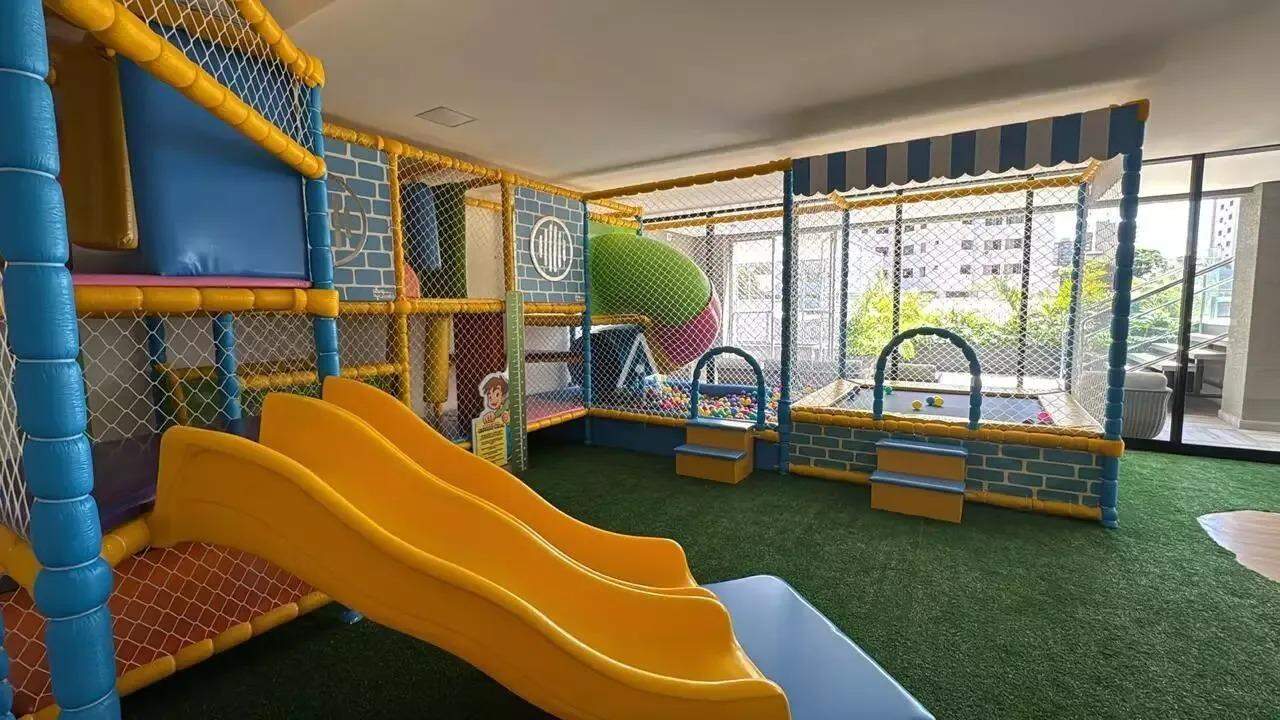 Apartamento para para aluguel no Bairro CENTRO em CASCAVEL: 