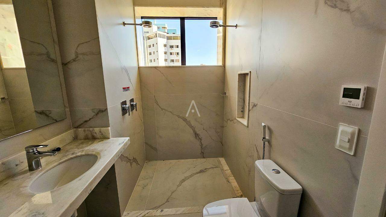 Apartamento para para aluguel no Bairro CENTRO em CASCAVEL: 