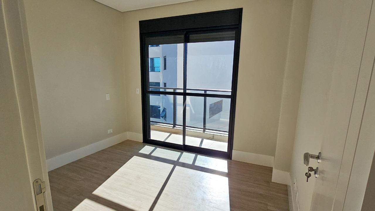 Apartamento para para aluguel no Bairro CENTRO em CASCAVEL: 