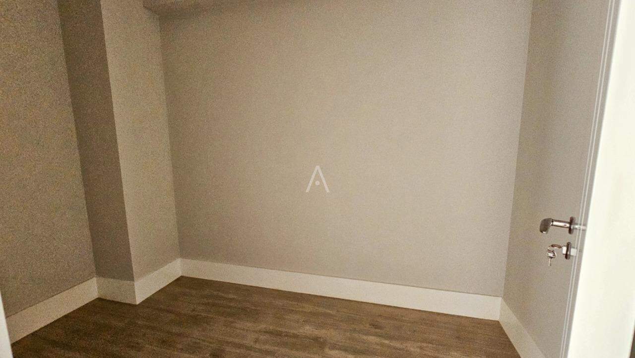 Apartamento para para aluguel no Bairro CENTRO em CASCAVEL: 