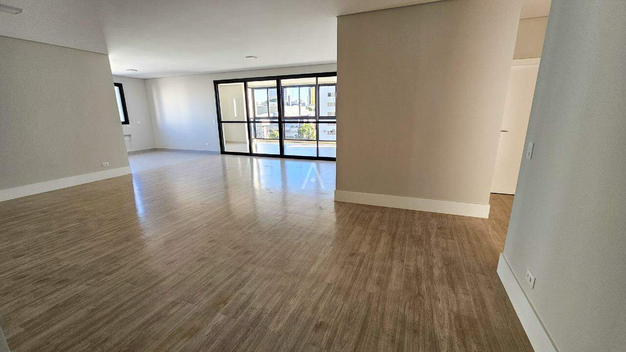Apartamento para para aluguel no Bairro CENTRO em CASCAVEL: 