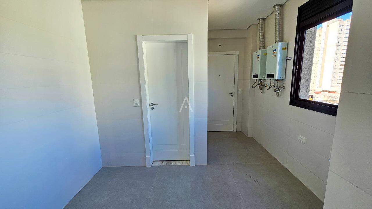 Apartamento para para aluguel no Bairro CENTRO em CASCAVEL: 
