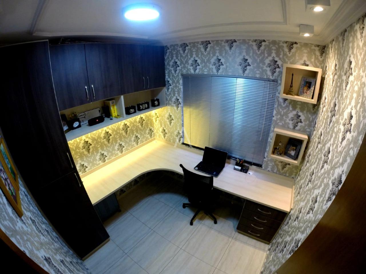 Casa Residencial para à venda no Bairro ESMERALDA em CASCAVEL: