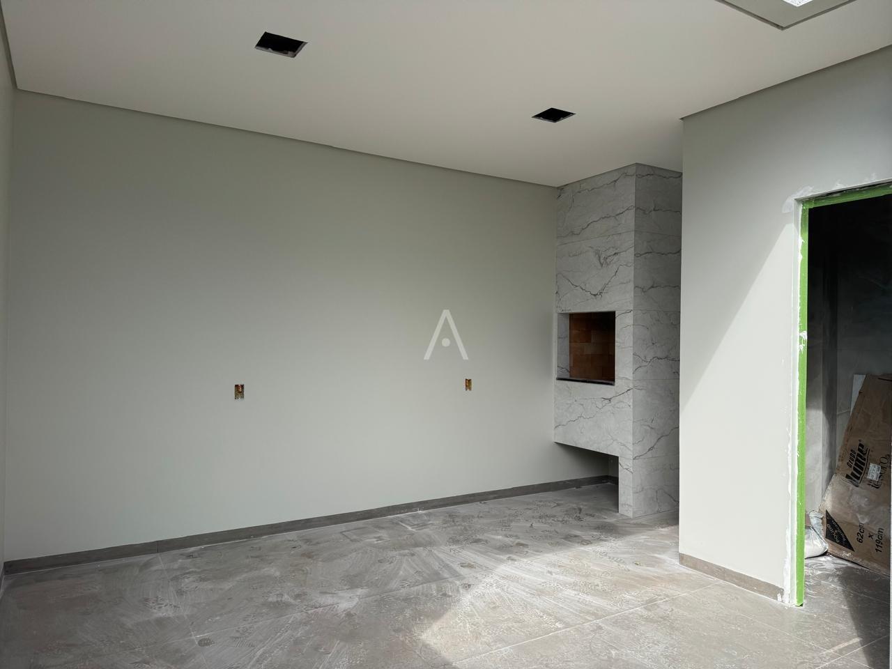 Casa Residencial para à venda no Bairro JARDIM COOPAGRO em TOLEDO: 