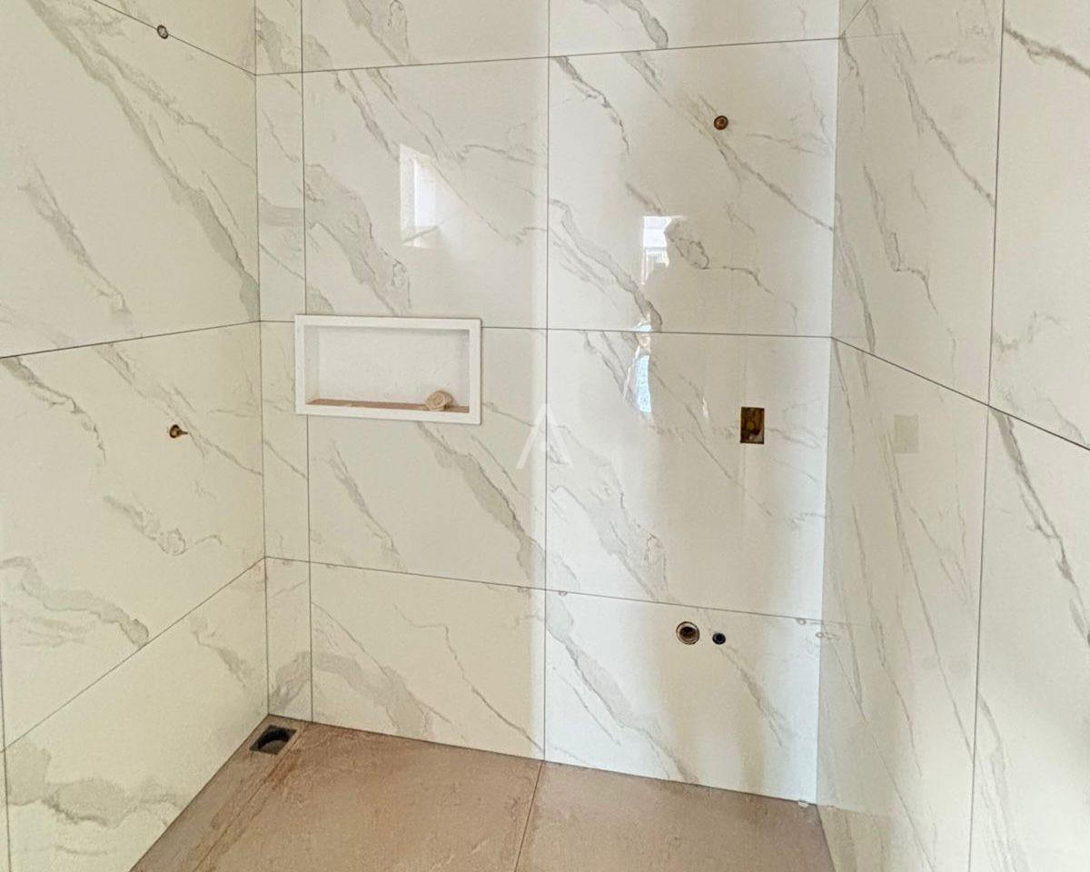 Casa Residencial para à venda no Bairro JARDIM COOPAGRO em TOLEDO: 